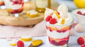 Le Trifle Framboise Rapide D Couvrez Les Recettes De Cuisine De Femme