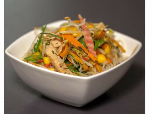 Wok De Nouilles De Konjac Aux L Gumes Saut S D Couvrez Les Recettes