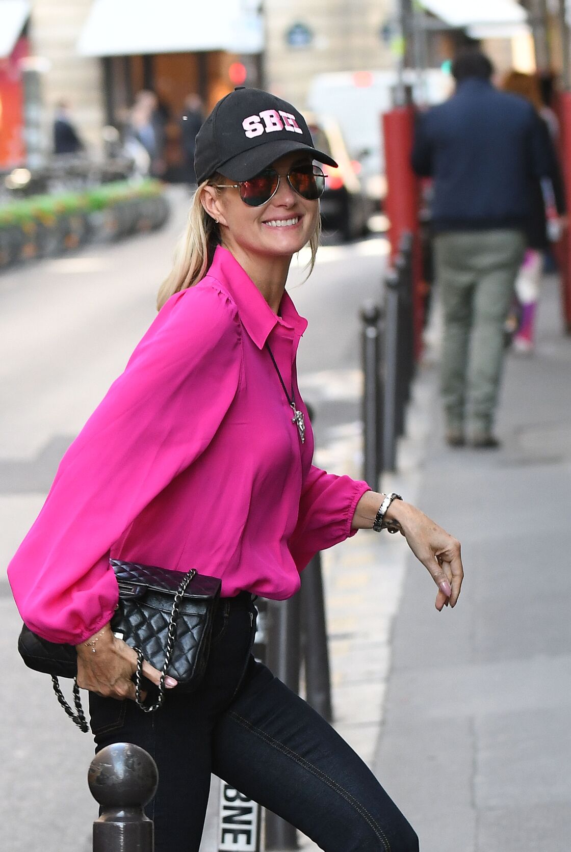 Photos Laeticia Hallyday Elle Ose Une Tenue Ultra Flashy Et