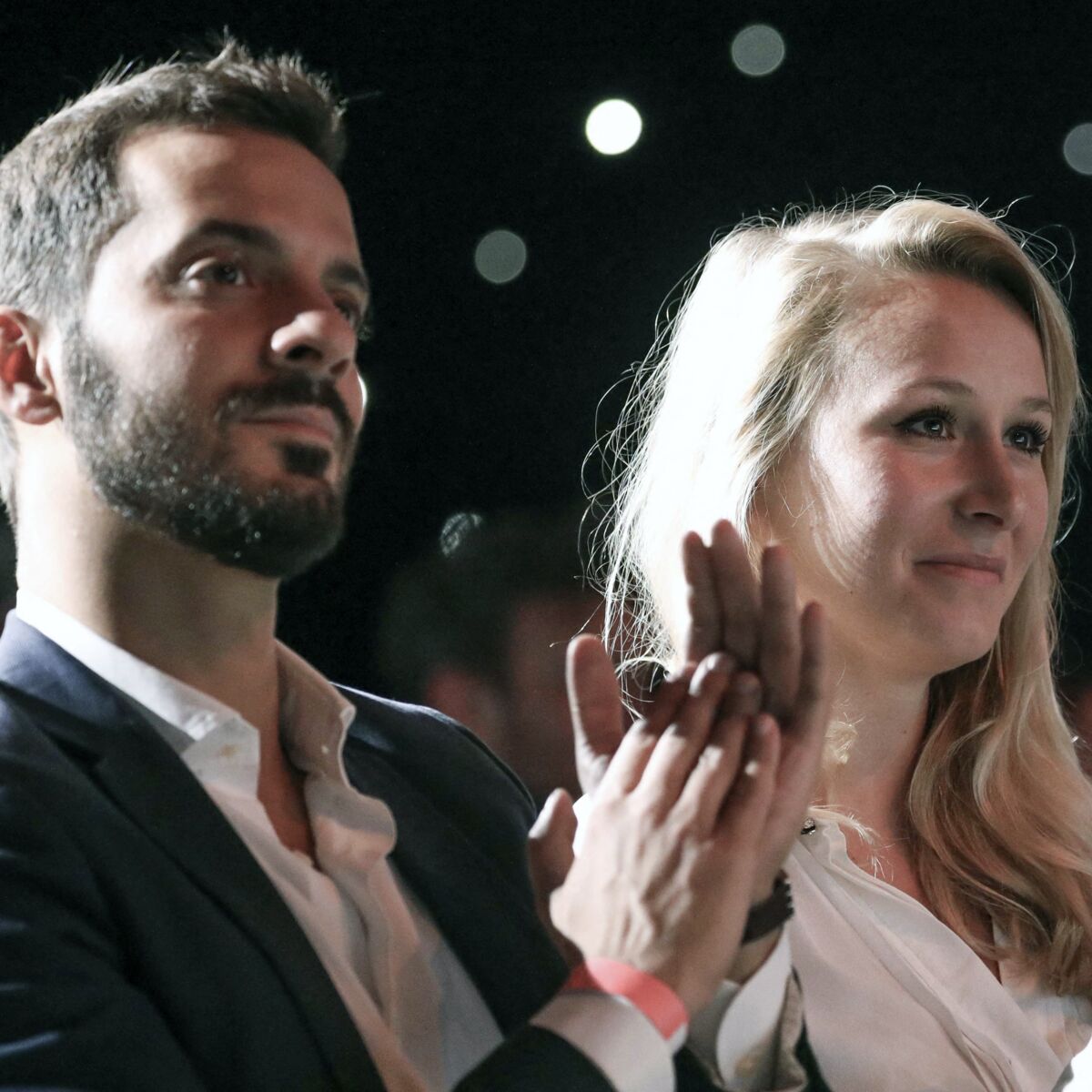 Yard M Devam Etmekte Bar Nak Marion Marechal Le Pen Enceinte