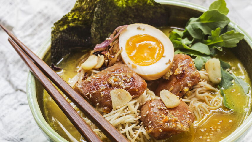 Ramen Au Poulet Et Noix De Cajou En Soupe Miso Facile Et Rapide