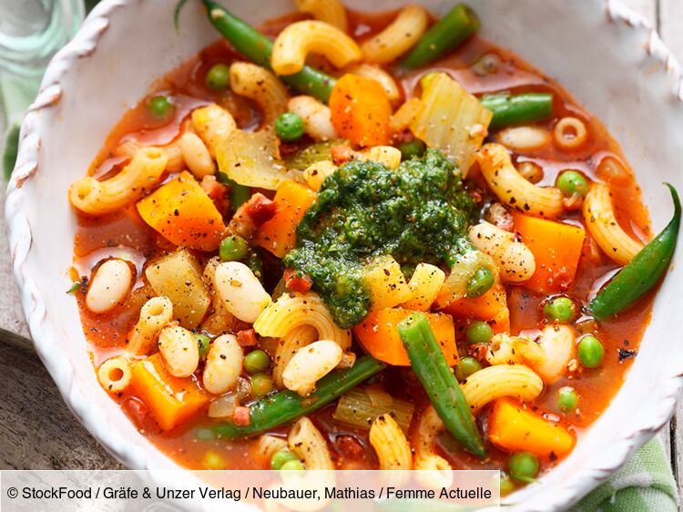 Minestrone au pesto facile découvrez les recettes de cuisine de Femme