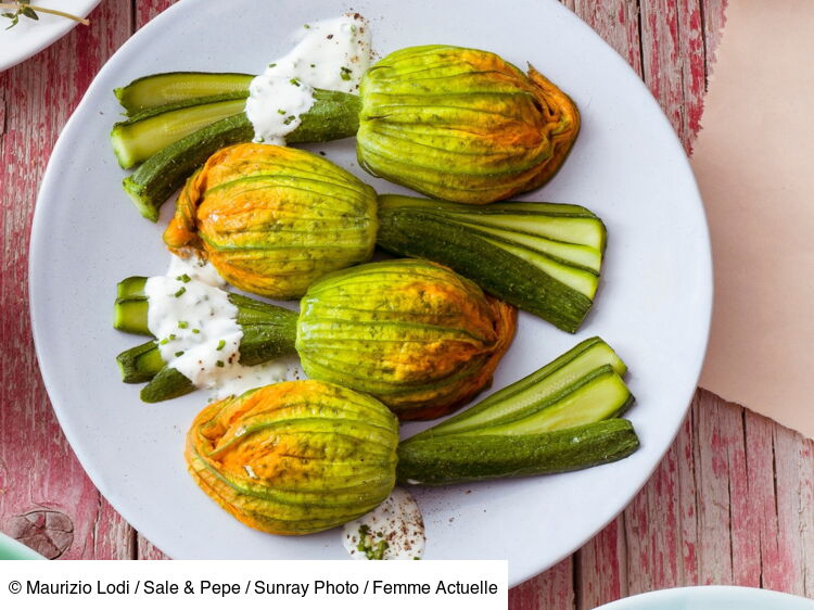 Fleurs De Courgette Farcies La Ricotta Facile Et Rapide D Couvrez