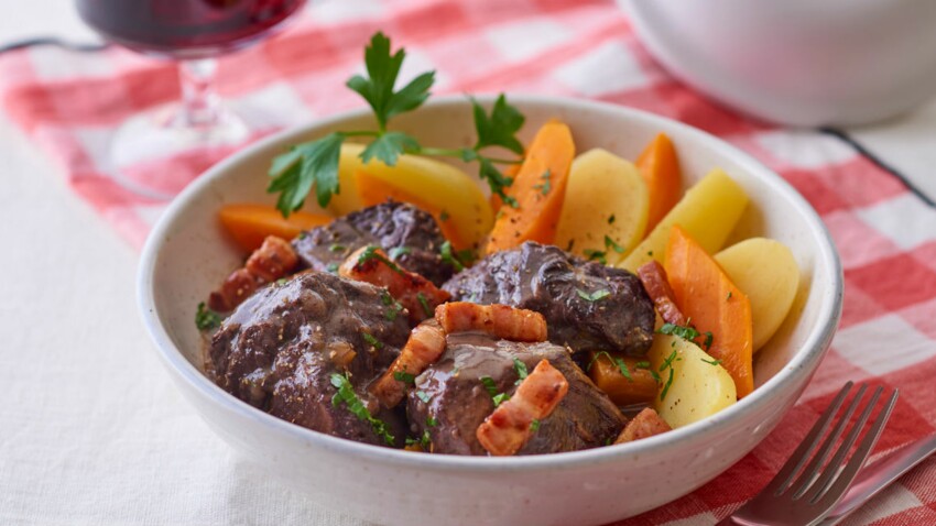 B Uf Bourguignon Facile D Couvrez Les Recettes De Cuisine De Femme