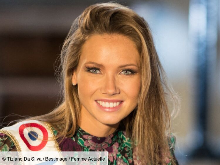 Amandine Petit Couper Le Souffle Elle Affiche Son Corps De R Ve En Mini Bikini Femme