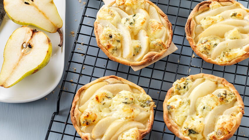 Tartelettes Aux Poires Et Bleu D Auvergne Facile Et Rapide D Couvrez