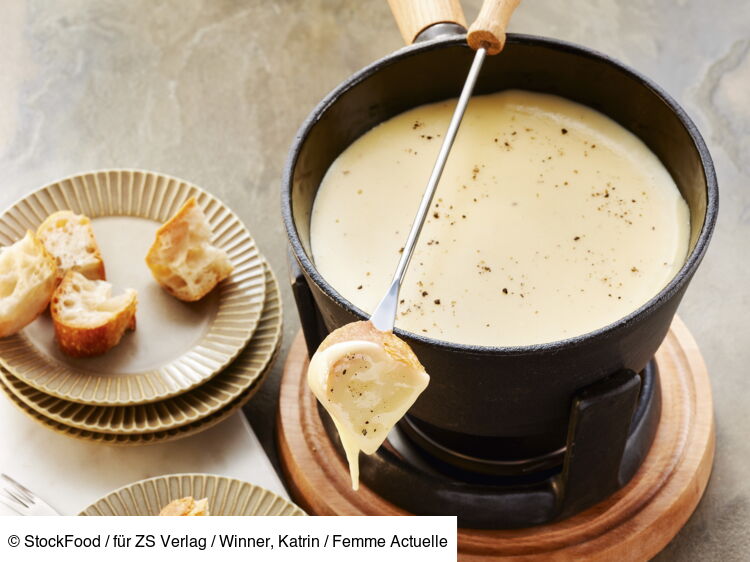 Fondue Savoyarde Facile Et Rapide D Couvrez Les Recettes De Cuisine