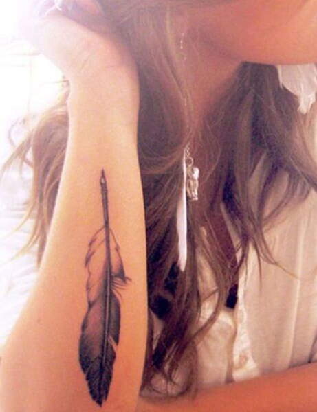 Tatouage Plume Id Es Pour Craquer Femme Actuelle