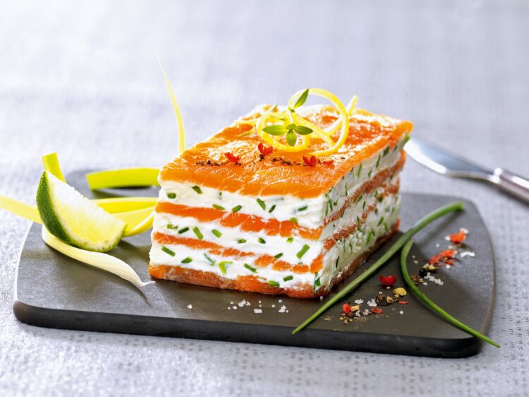 Millefeuilles de saumon fumé au mascarpone citronné  découvrez les