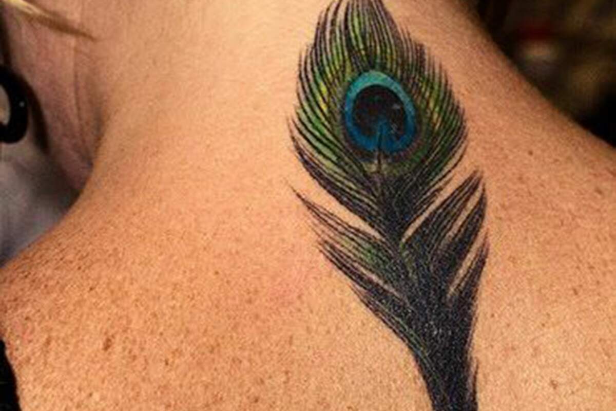 Tatouage Plume Avant Bras Femme Tatouage plume : 20 idées pour craquer - Femme Actuelle