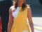 Pour l'occasion, Melannia Trump a opté pour une robe jaune signée Calvin Klein