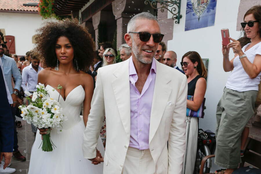 Vincent Cassel Et Tina Kunakey Toutes Les Photos De Leur Mariage époustouflant Femme Actuelle 9132