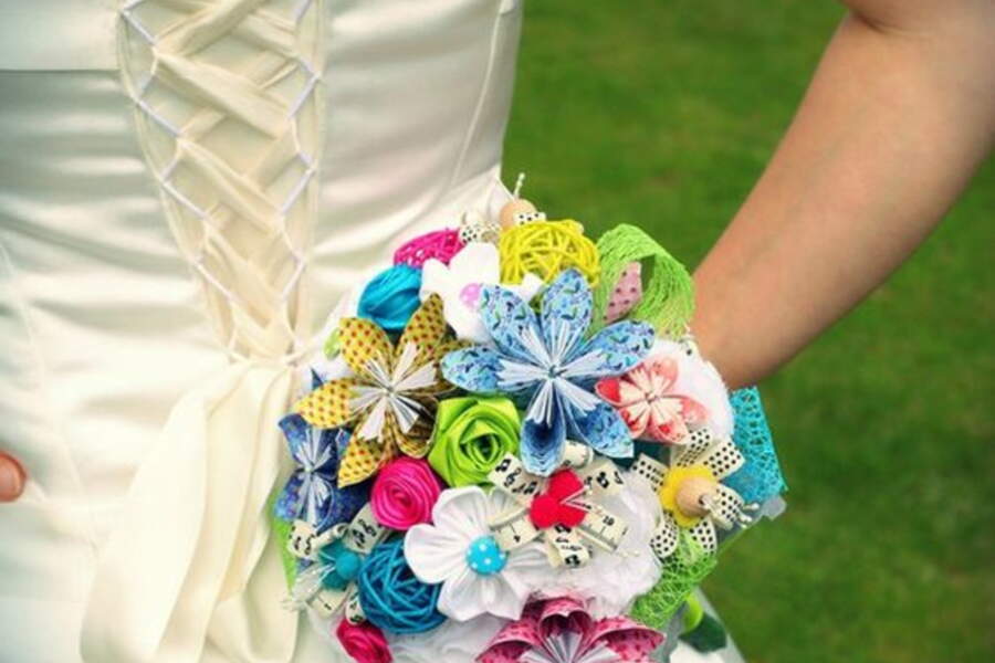 Des idées pour un bouquet de mariée sans fleurs - Femme Actuelle