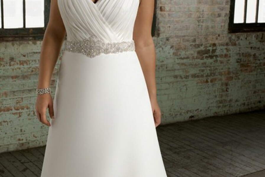 Je suis ronde : quelle robe de mariée pour moi ? - Femme Actuelle