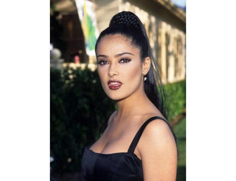 L'évolution physique de Salma Hayek Femme