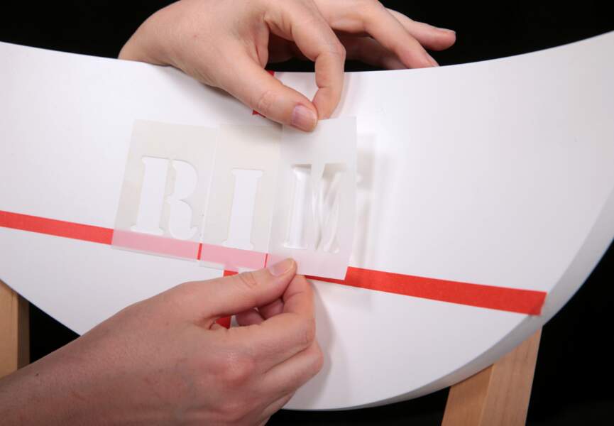 couche de peinture en 5 lettres