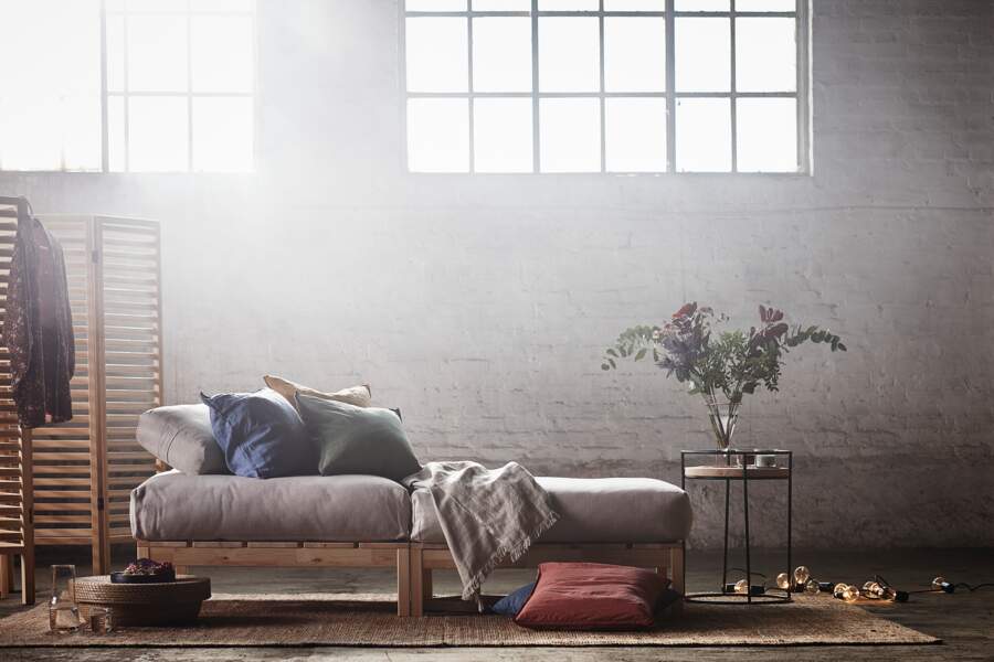 Ikea Propose Pour La Premiere Fois Une Collection Dediee Au Yoga