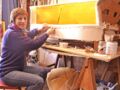 Agnès, 49 ans tapissière en meubles:  « C’est une profession en constante évolution »