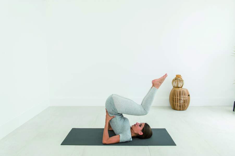 Yoga Postures De Base Pour Sinitier Facilement Femme Actuelle