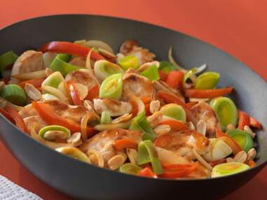 15 recettes super croquantes pour faire chauffer votre wok !