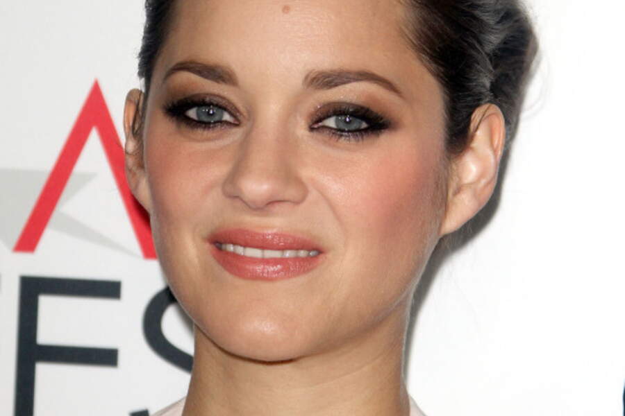 Les plus beaux looks beauté de Marion Cotillard Femme Actuelle(00)