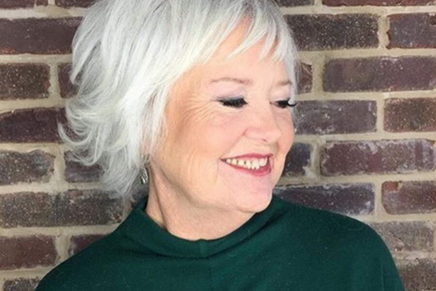 Cheveux blancs : 15 coupes courtes pour les sublimer - Femme Actuelle