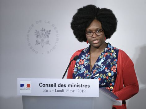 Sibeth Ndiaye, secrétaire d'Etat auprès du Premier ministre, porte-parole du gouvernement : toutes ses tenues en images