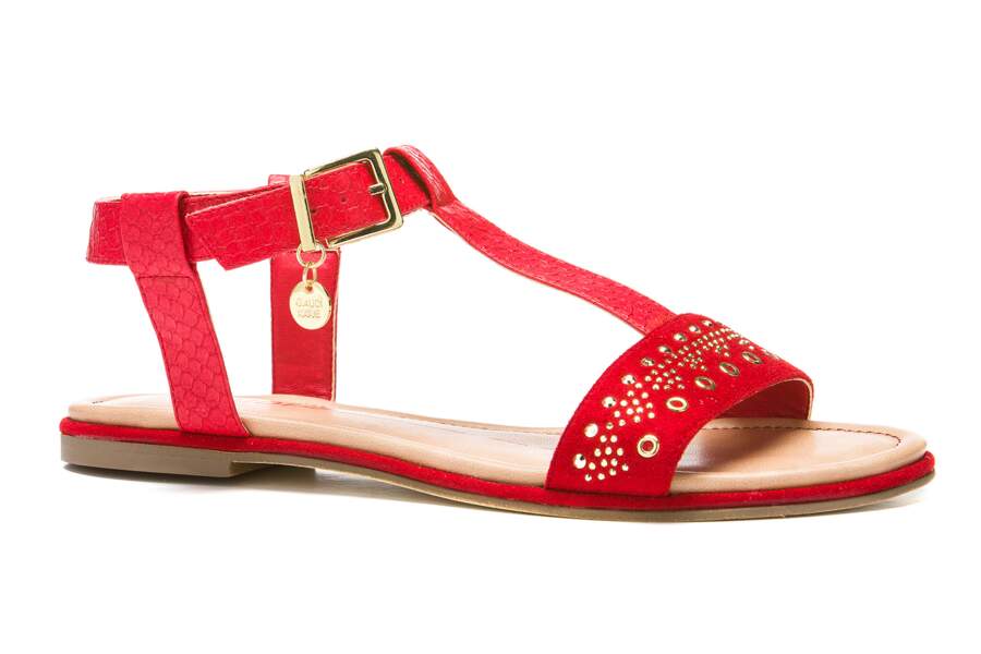 chaussure orthopédique femme en pharmacie