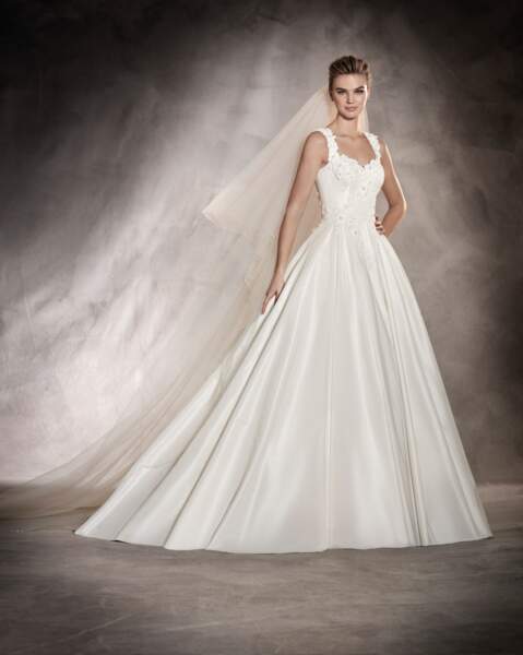 pronovias oasis