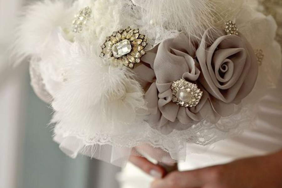 Des idées pour un bouquet de mariée sans fleurs - Femme Actuelle