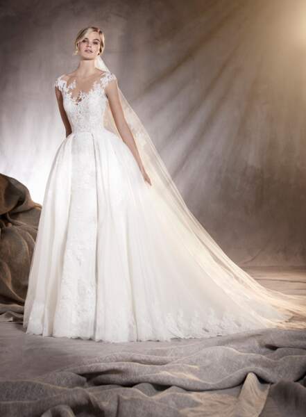 pronovias oasis