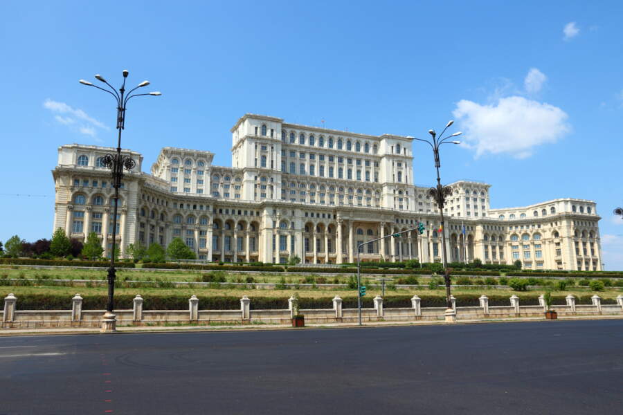 Palais De Ceausescu Vu De La Lune