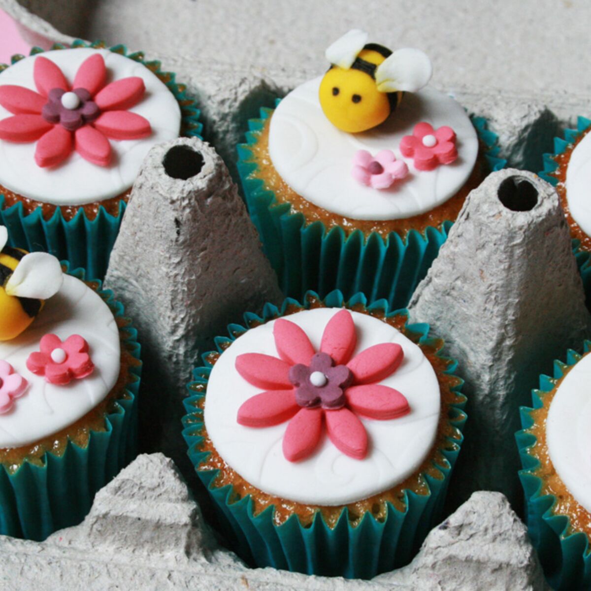 Caissettes pour vos décorations de cupcakes et muffins spécial Pâques