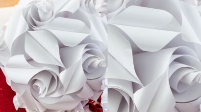 Origami facile : une fleur de cerisier : Femme Actuelle Le MAG