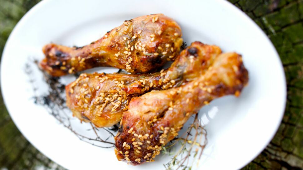 Cuisses de poulet au sésame et sauce soja