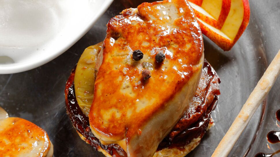 Tatins de foie gras poêlé aux pommes et poires