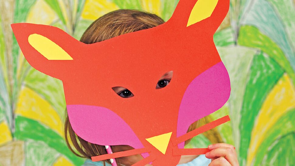 Mardi gras : un masque renard en papier pour le carnaval