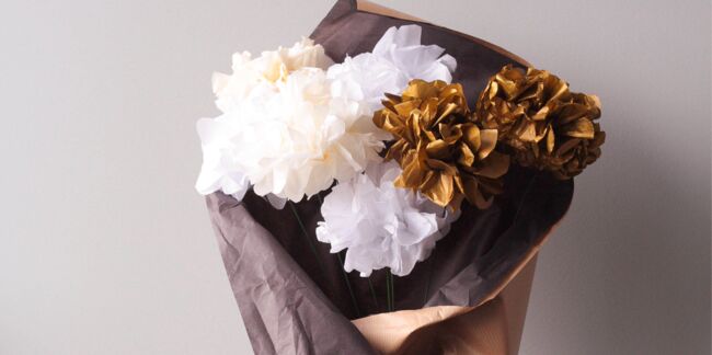 Activités manuelles de Noël : un bouquet de papier de soie