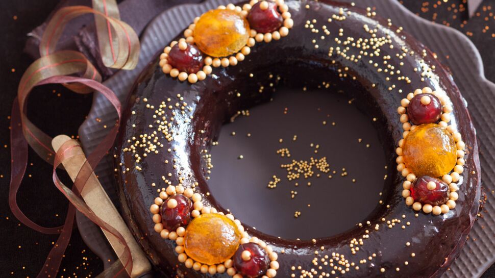 Gâteau bijou : la couronne à cabochons confits