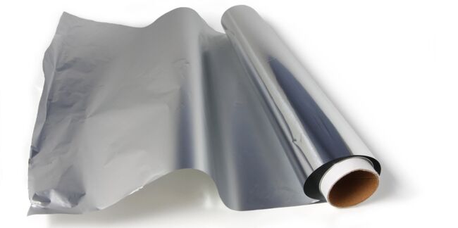 Papier aluminium : 10 utilisations surprenantes pour la maison