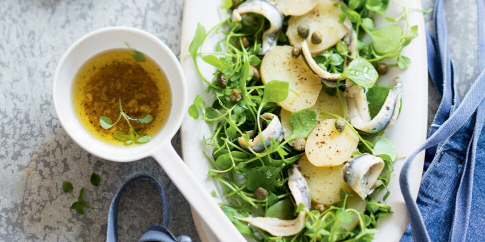 Salade de pommes de terre aux anchois frais marinés : Femme Actuelle Le MAG