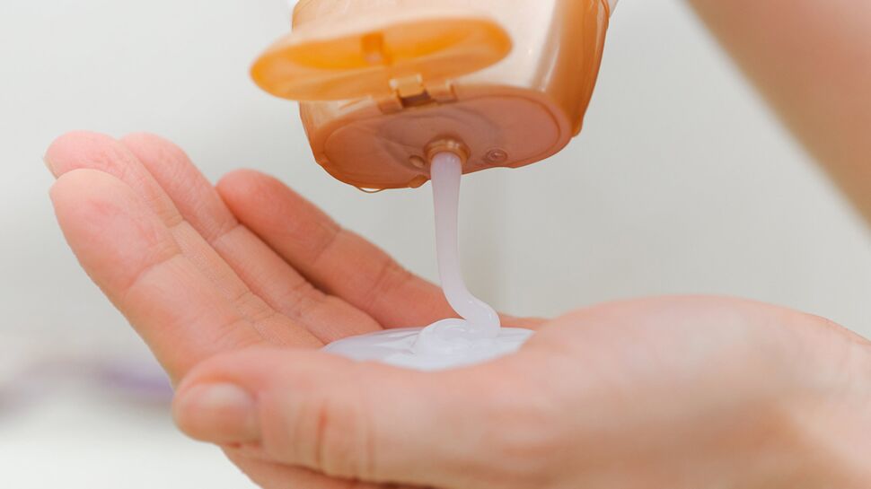 7 façons étonnantes d’utiliser son shampooing dans la maison