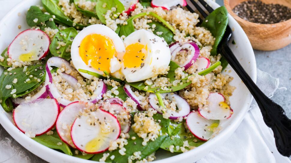 Salade au quinoa et aux graines de chia