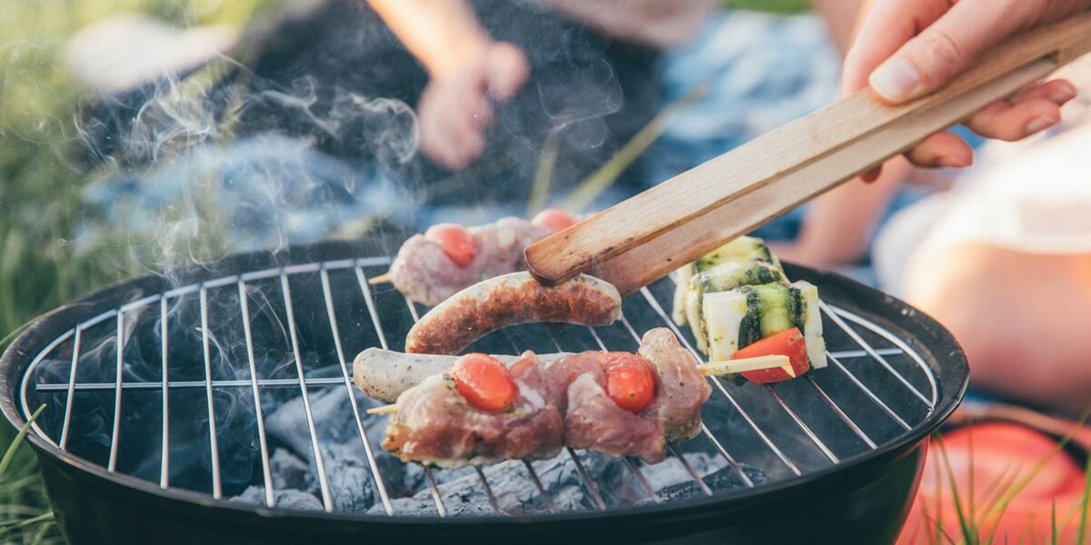 Le barbecue, toxique aussi pour notre peau : Femme Actuelle Barbecue et santé : La cuisson au barbecue est elle nocive