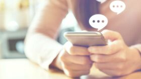 Peut-on envoyer un SMS anonyme ?