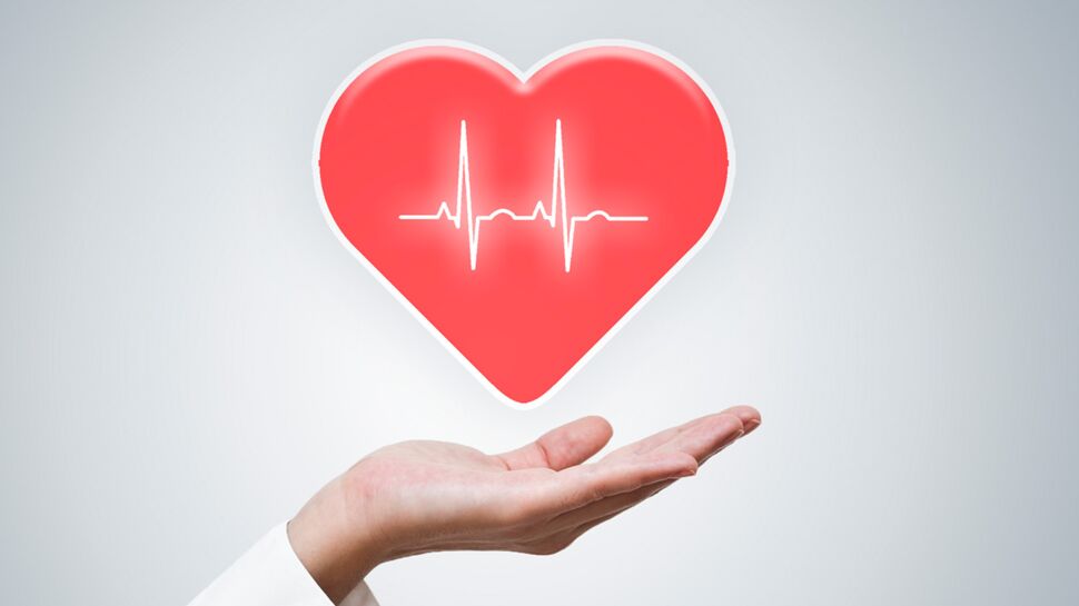 Crise cardiaque : les femmes tardent à appeler les urgences