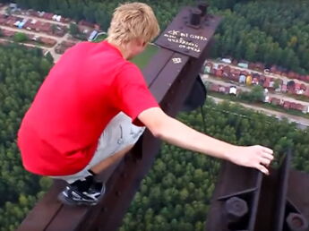 Pourquoi les adolescents cèdent-ils aux défis dangereux sur le net ?