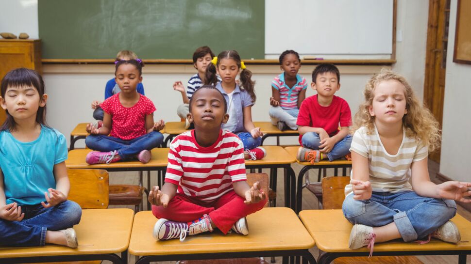 Aux Pays-Bas, les élèves méditent en classe et ça les calme!
