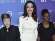 Photos - Angelina Jolie rayonnante sur le red carpet avec ses deux filles Shiloh et Zahara