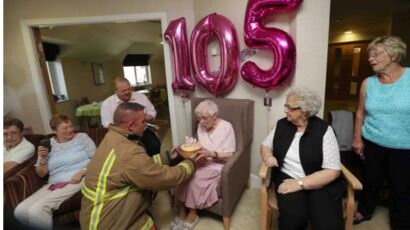 TÊTU  Pompiers Sans Frontières : un calendrier 2017 incendiaire